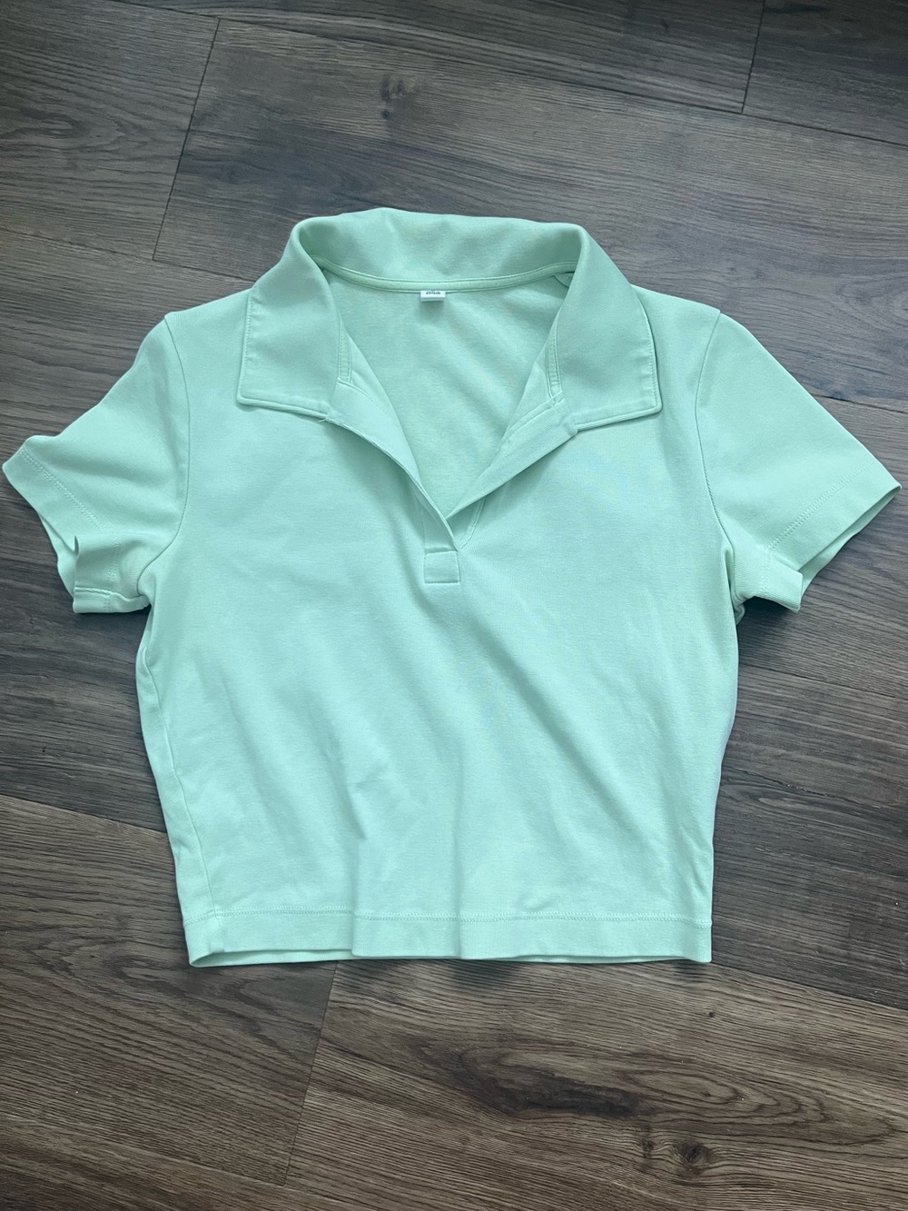 Uniqlo Cotton Seafoam Green Polo V-neck Crop Top